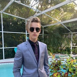 Meet your Posher, Tyler